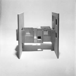 Robbe-Grillet House, model. 